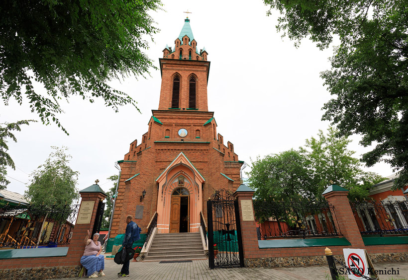 町にはロシア正教会がいくつもあります