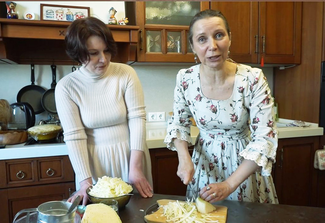 5月8日（土）ロシア家庭料理オンライン教室「ピロシキづくり」